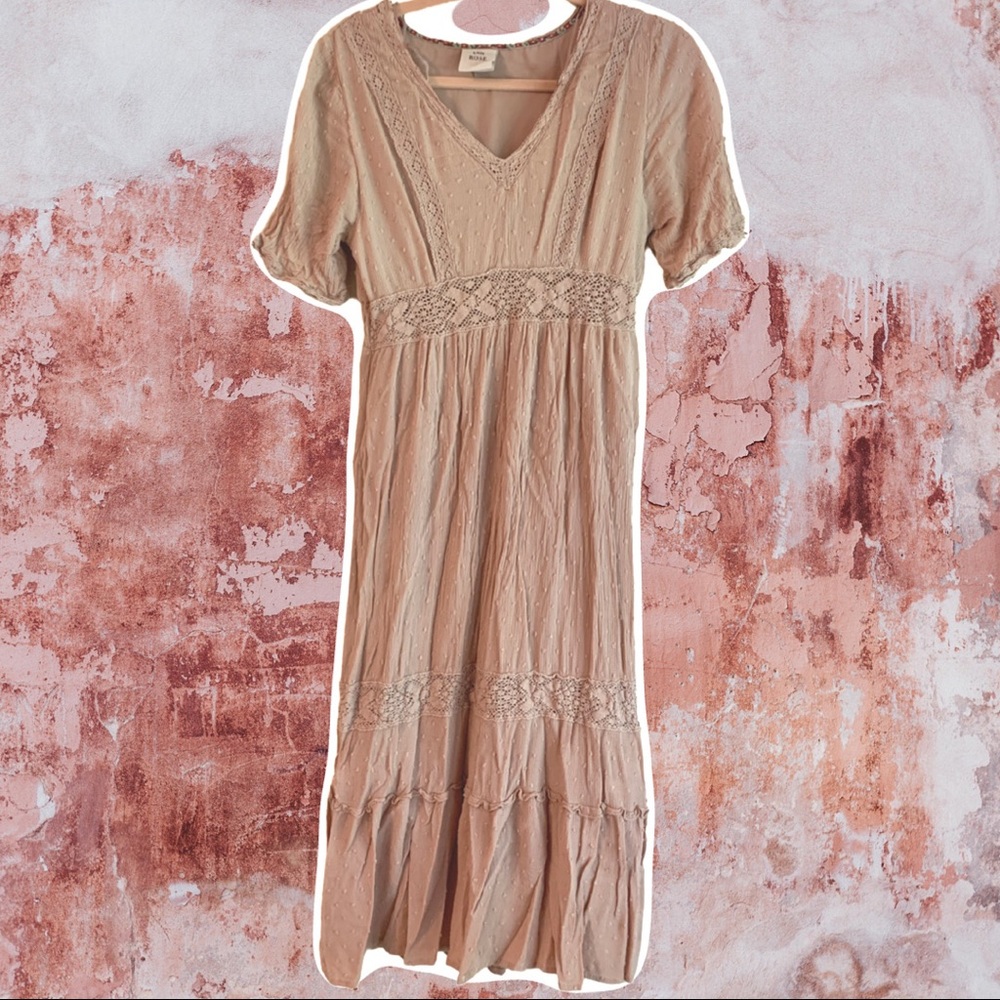Knox rose boho maxi dress. Size large
